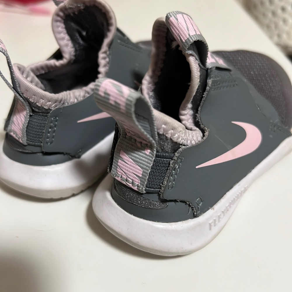 Nike toddler shoes